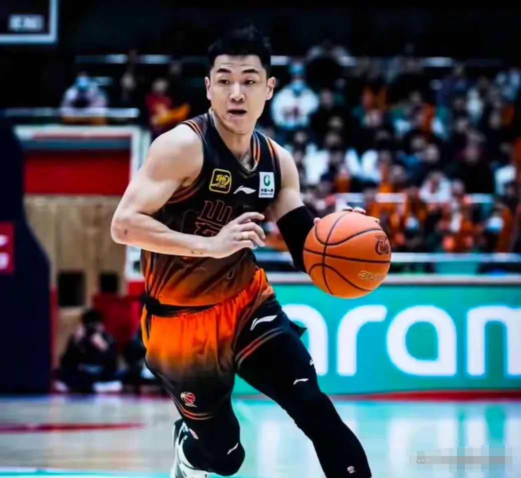 华体会- 关键时刻费耶诺德强势反弹——CBA季后赛节点到来；管理层满意；纪律约束更严格