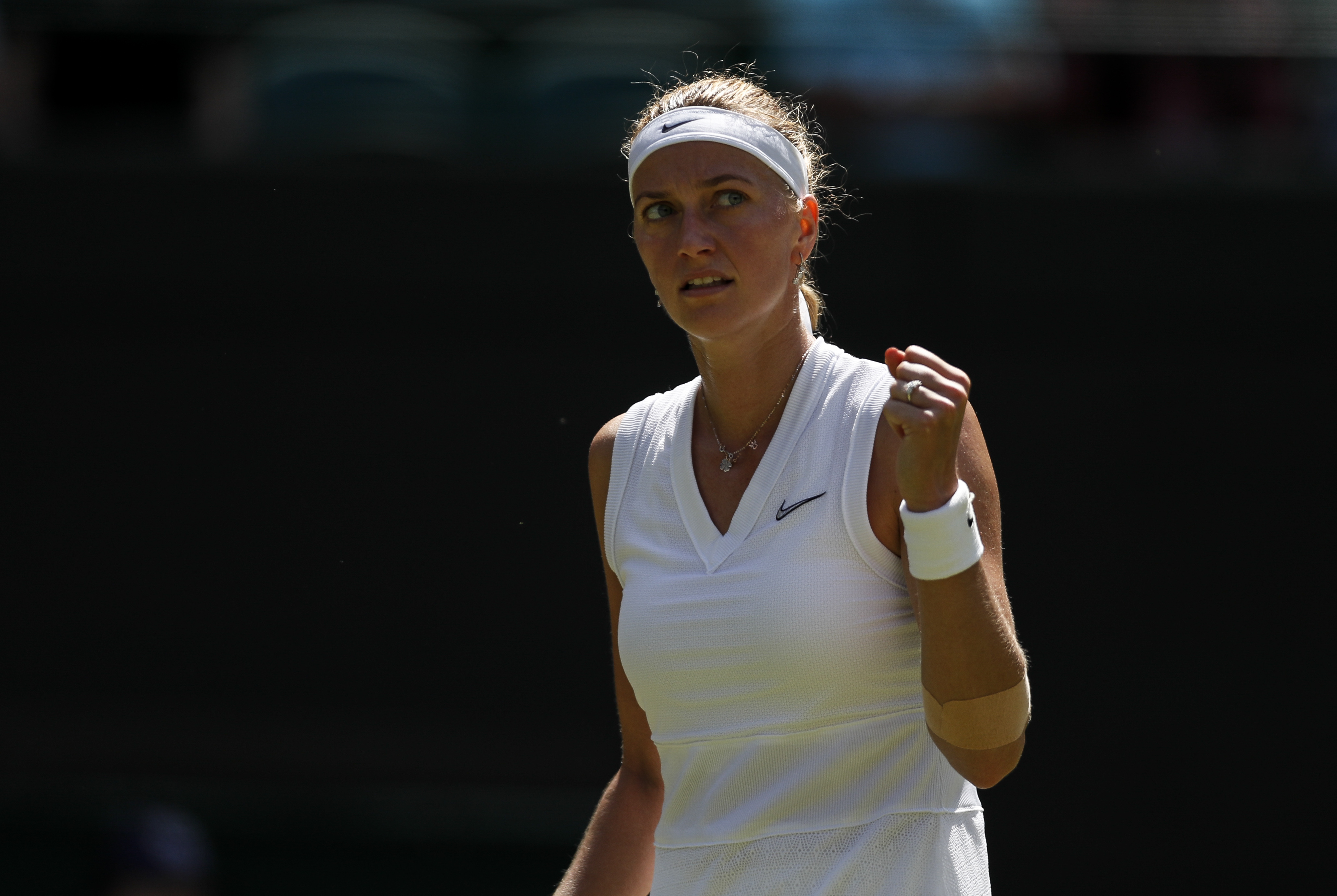 HTH-关于科维托娃迎来十赛季高光表现，曼联球迷沸腾！的信息