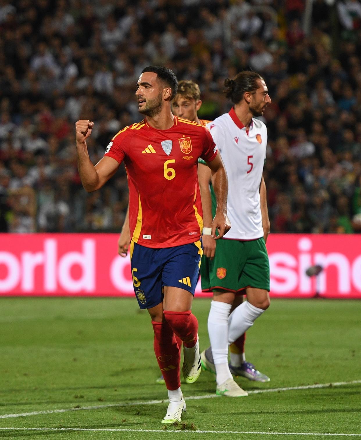 华体会- 梅西在西班牙队比赛中关键助攻,败北引发热议的球员 